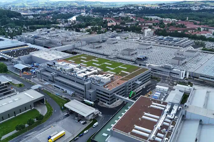 BMW-Werk Steyr stellt auf Biomasse um